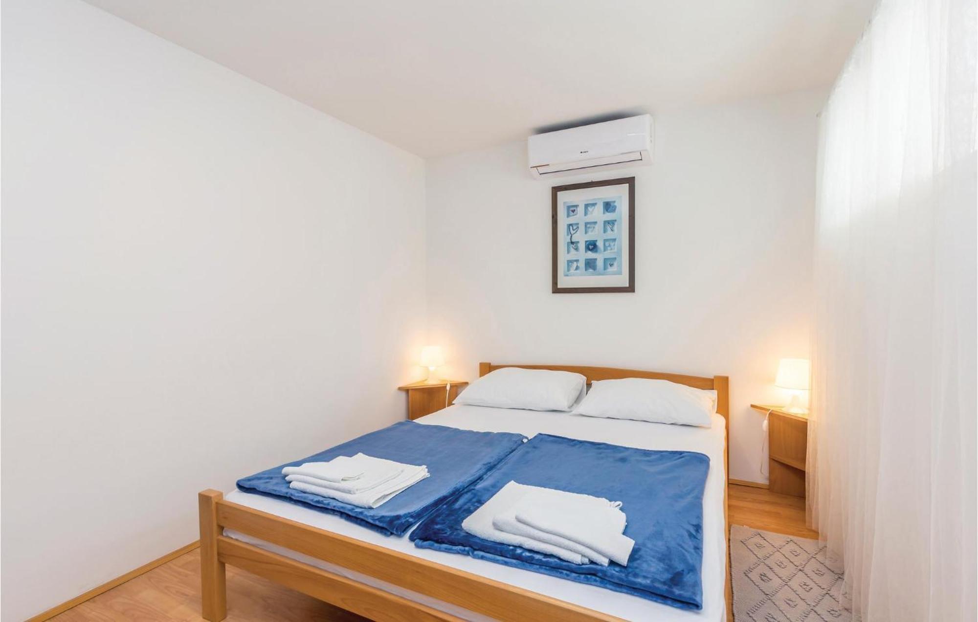 Gorgeous Apartment In Krk With Wifi Punat Zewnętrze zdjęcie